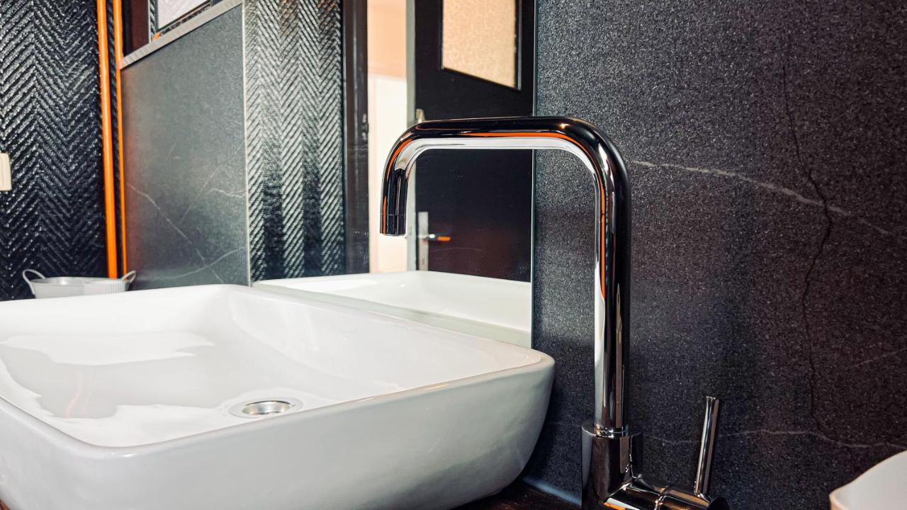 Hennebont, Super Appartement Au Coeur De La Ville エクステリア 写真